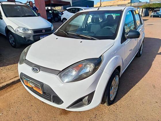 FORD FIESTA 1.0 ROCAM S 8V FLEX 4P MANUAL FORD FIESTA 1.0 ROCAM S 8V FLEX 4P MANUAL